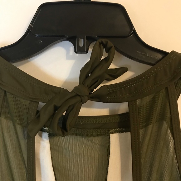 NWT Women’s One Piece Swim Dress Swimsuit- Large - Picture 9 of 12